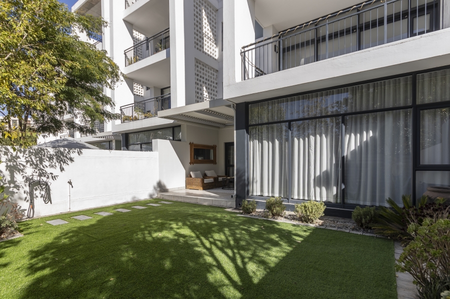 To Let 3 Bedroom Property for Rent in Paardevlei Western Cape